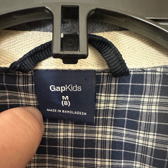 Gap button down size M(8) - Picture 2 of 2